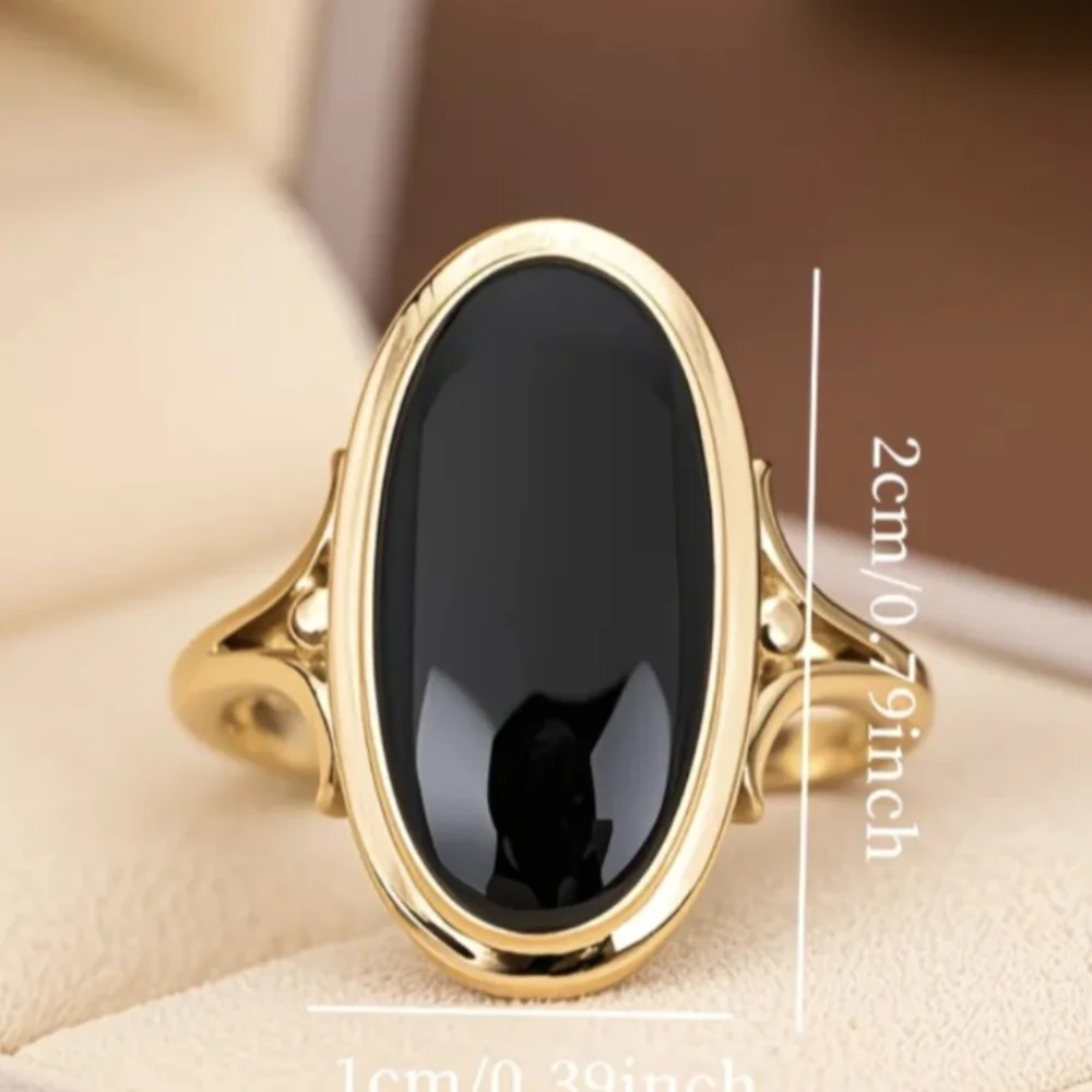 Elegant Oval Black Onyx Yellow Gold Ring Size 6.0 NWT